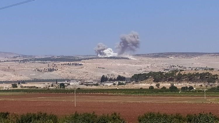 Rusya'dan Suriye'de El Nusra'ya darbe: 120 ölü