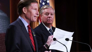 ABD'li senatörlerden Rusya’yı kızdıracak yasa tasarısı