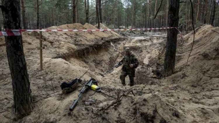 Ukrayna'da Rus güçlerinin çekildiği İzyum'da yüzlerce cesetlik toplu mezar bulundu