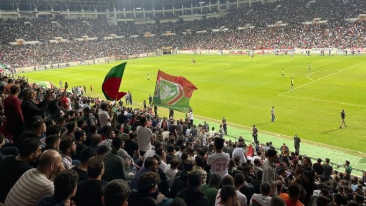 Amedspor taraftarlarına ‘İstiklal Marşı’nda ayağa kalkmadı’ davası