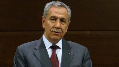 Arınç’tan Jina Emini paylaşımı: Hiç kimse inancı, kimliği ve hayat tarzı sebebiyle ötekileştirilemez,