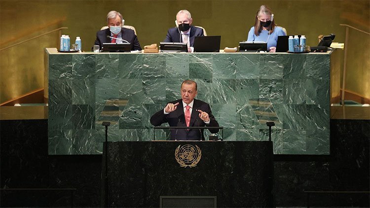 Erdoğan ABD’li senatörlerden yaptırımların kaldırılmasını istedi