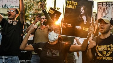 İran büyükelçiliğine molotof kokteyli ile saldırı