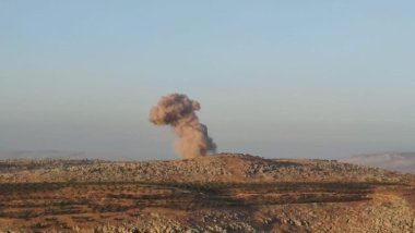  Rus savaş uçaklarından İdlib'e hava saldırısı