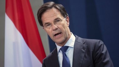 Hollanda Başbakanı, Ukrayna'ya yönelik füze saldırılarını 'terör' olarak niteledi