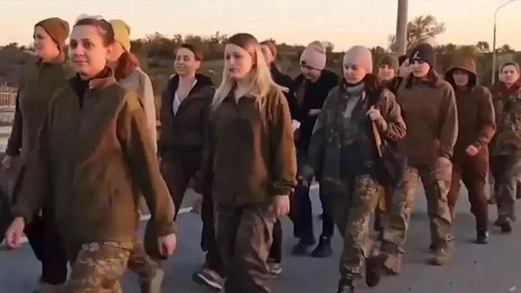 Ukrayna Rusya arasında esir değişimi: 108 Ukraynalı kadın serbest bırakıldı