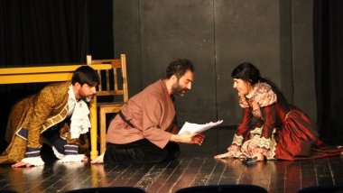 Amed Tiyatro Festivali başladı