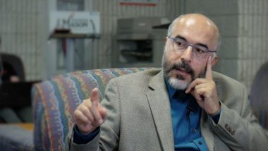 Mücahit Bilici: 'Kürt demokrasisinin de Kürt askeriyesine 'haddini bil' diyebilmesi lâzımdır'