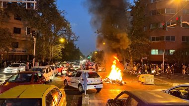 Fehim Taştekin: İran’da isyan, etnik fay hatları ve jeopolitik sıklette son durum