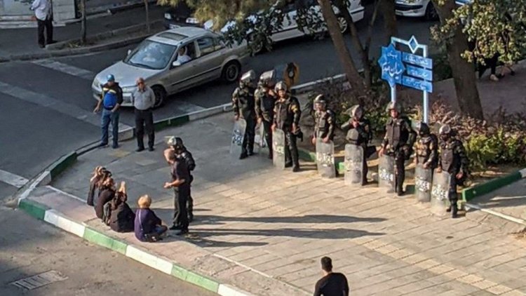 Yeni Zelanda'dan önemli 'İran' kararı