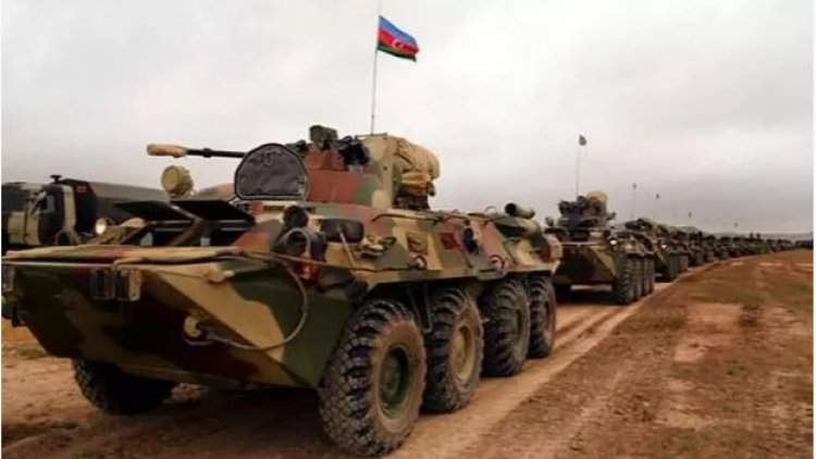 Azerbaycan özel kuvvetlerinden İran sınırında tatbikat
