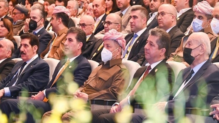 Başkan Mesud Barzani yeniden KDP Başkanı seçildi