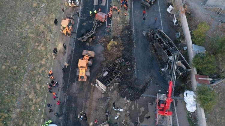 Ağrı’daki kazada ölü sayısı 8’e yükseldi