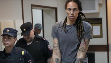 Rusya tutuklu bulunan ABD'li basketbolcuyu çalışma kampına gönderdi