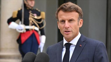 İran’dan rejim muhalifleriyle görüşen Macron’a tepki