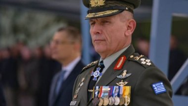 Yunanistan Genelkurmay Başkanı Floros, Türkiye’yi tehdit etti