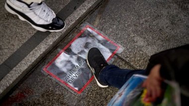  İran’daki rejim muhalifleri mollaların korku duvarını yıkıyor 