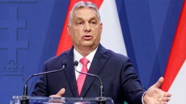 Macaristan, İsveç ve Finlandiya'nın NATO'ya üyelik onayını erteledi