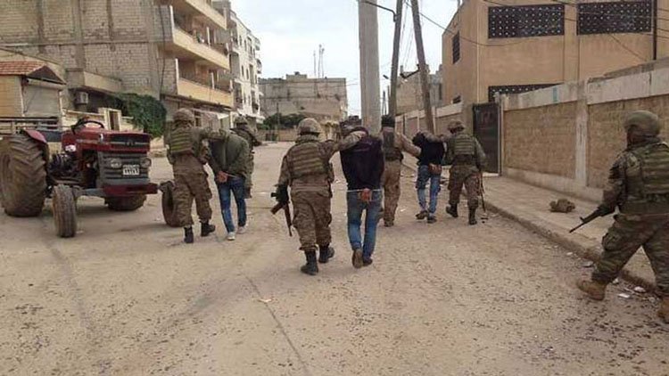 Afrin'de silahlı gruplar 2 Kürdü kaçırdı