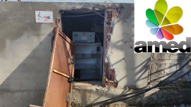 Hırsızlar  Amed Radyo TV'yi hedef aldı