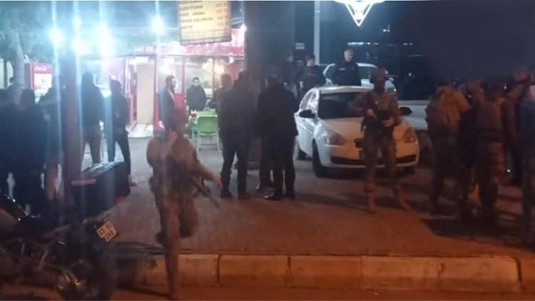 Urfa'da polislere silahlı saldırı