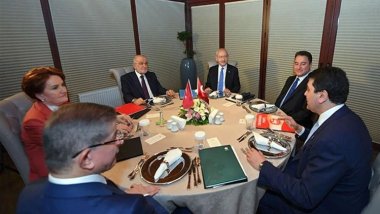 Habertürk yazarı: Altılı Masa cumhurbaşkanı adayını seçime 2 ay kala açıklayacak