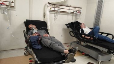 5 inşaat işçisi mangalla ısınmaya çalışırken zehirlendi