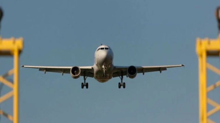 İngiltere'ye giden uçakta bomba alarmı