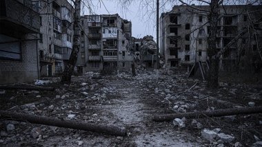 Zelenskiy: İşgalciler Bahmut kentini fiilen yok etti