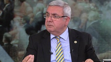 Metiner: Türkiye, Suriyeli Kürtlerin kazanımlarından rahatsızlık duymaz