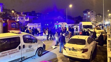 Iğdır'da minibüs ile kamyonetin çarpıştığı kazada 13 kişi yaralandı