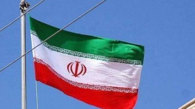 İran'da 'giyim kuşam kurallarına uyulmadığı' gerekçesiyle bir AVM kapatıldı