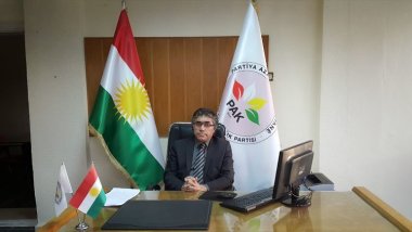 Mustafa Özçelik: Yeni Yılınız Kutlu Olsun