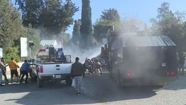 Kerkük: Petrol stajyerlerinin gösterisine polis müdahale etti