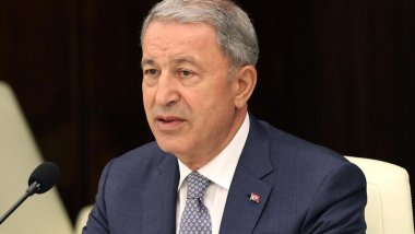 Hulusi Akar: Kürtlerle sorunumuz yok!