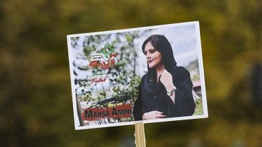 İran yargısı 3 protestocuya daha idam cezası verdi