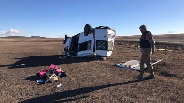 Kars'ta okul servisi devrildi; Ölü ve yaralı öğrenciler var