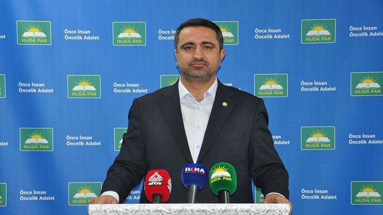 HÜDA PAR’dan Yeni Anayasa ve Kayyum Açıklaması