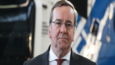 Almanya'nın yeni savunma bakanı belli oldu