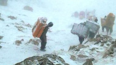 Hengaw: 2022 yılında Kürdistan sınırında 290 kolber öldürüldü