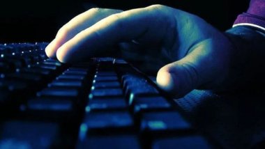 'Çocuk istismarına' ilişkin paylaşımlara 6 ilde operasyon: 22 şüpheli yakalandı