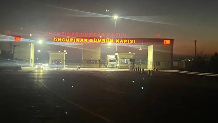 Kilis'te sınır bölgesine 6 roket düştü!