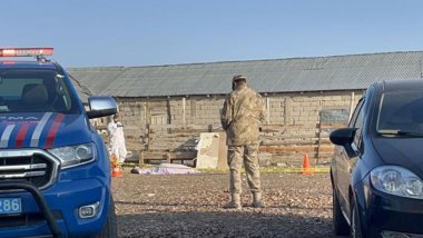 Ağrı’da bir evin önünde silahla vurulmuş 3 kişinin cesedi bulundu