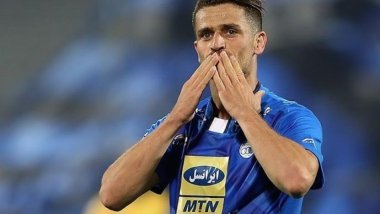 Kürt futbolcu, Jina Emini protestolarına verdiği destekten dolayı kulüpten atıldı