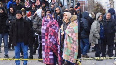 AFP, depreme müdahaledeki yetersizlikleri haberleştirdi: 'Ölülerimizi bekliyoruz'