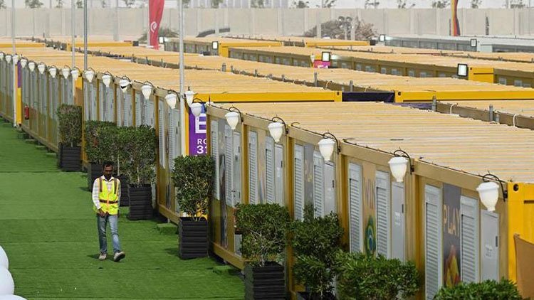 Katar Dünya Kupası'nda kullanılan konteyner evleri yolluyor