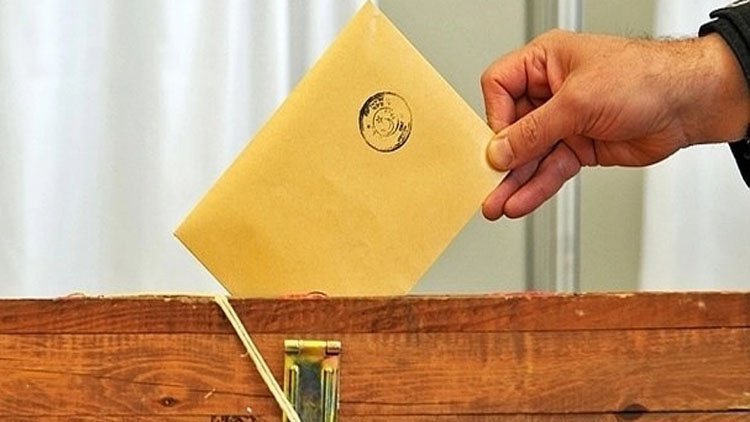 Ak Parti'den seçim tarihine ilişkin ilk açıklama