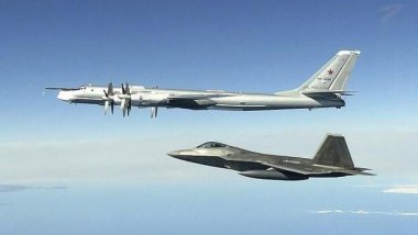 ABD, Rus uçaklarını Alaska yakınında durdurdu