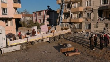 Valiliklerden deprem bölgelerinde ev taşıma ücretlerine sınırlama