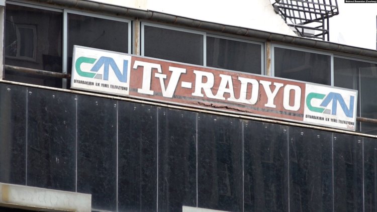 Türkiye’nin ilk Kürtçe yayın yapan televizyonu 19 gündür yayın yapamıyor!